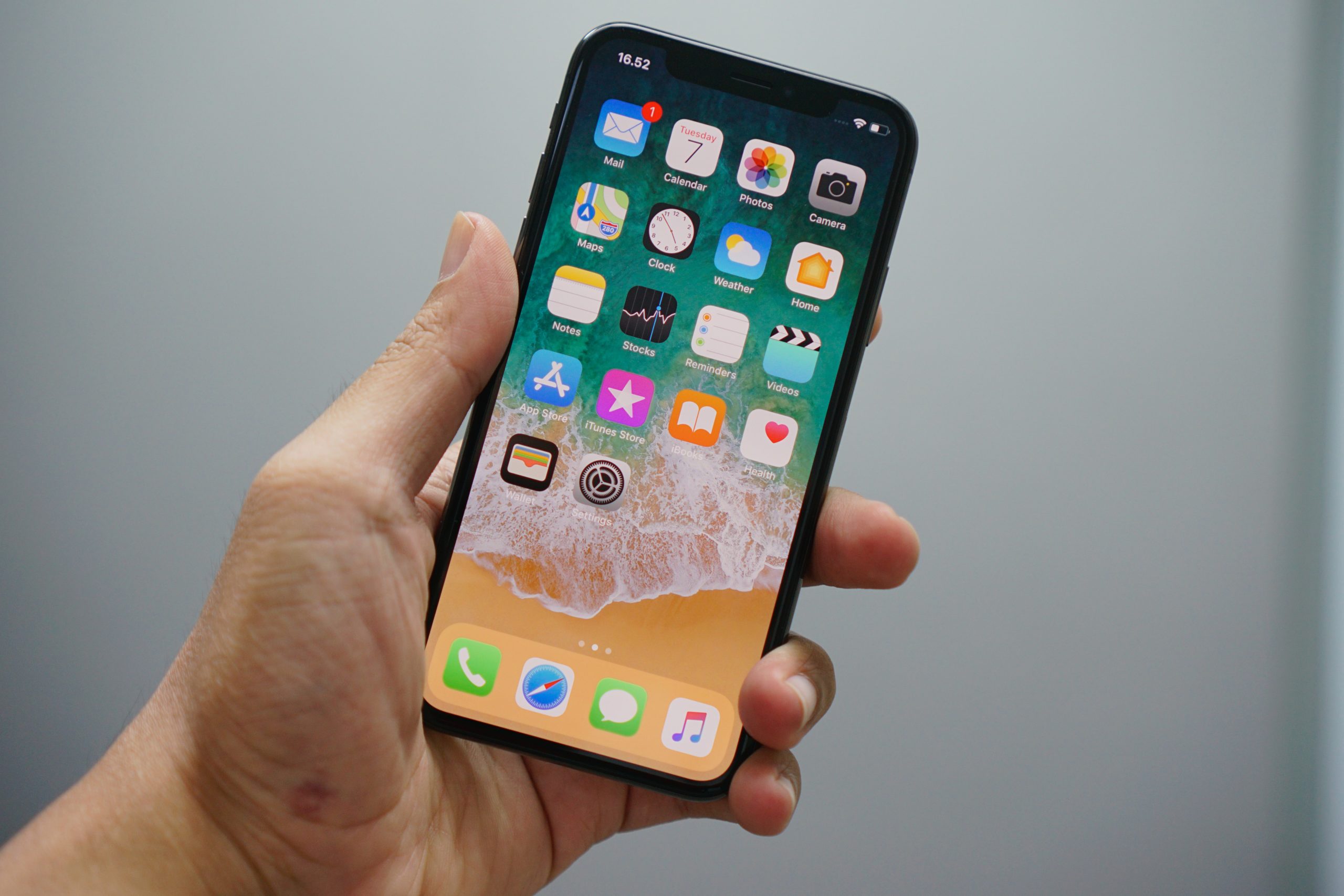 Everything You Need To Know About iOS App Screenshot Sizes And Guidelines