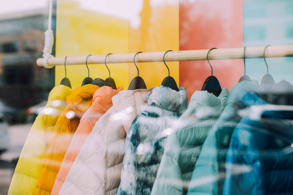 clothes-on-rack-retail-industry clothes-on-rack-retail-industry