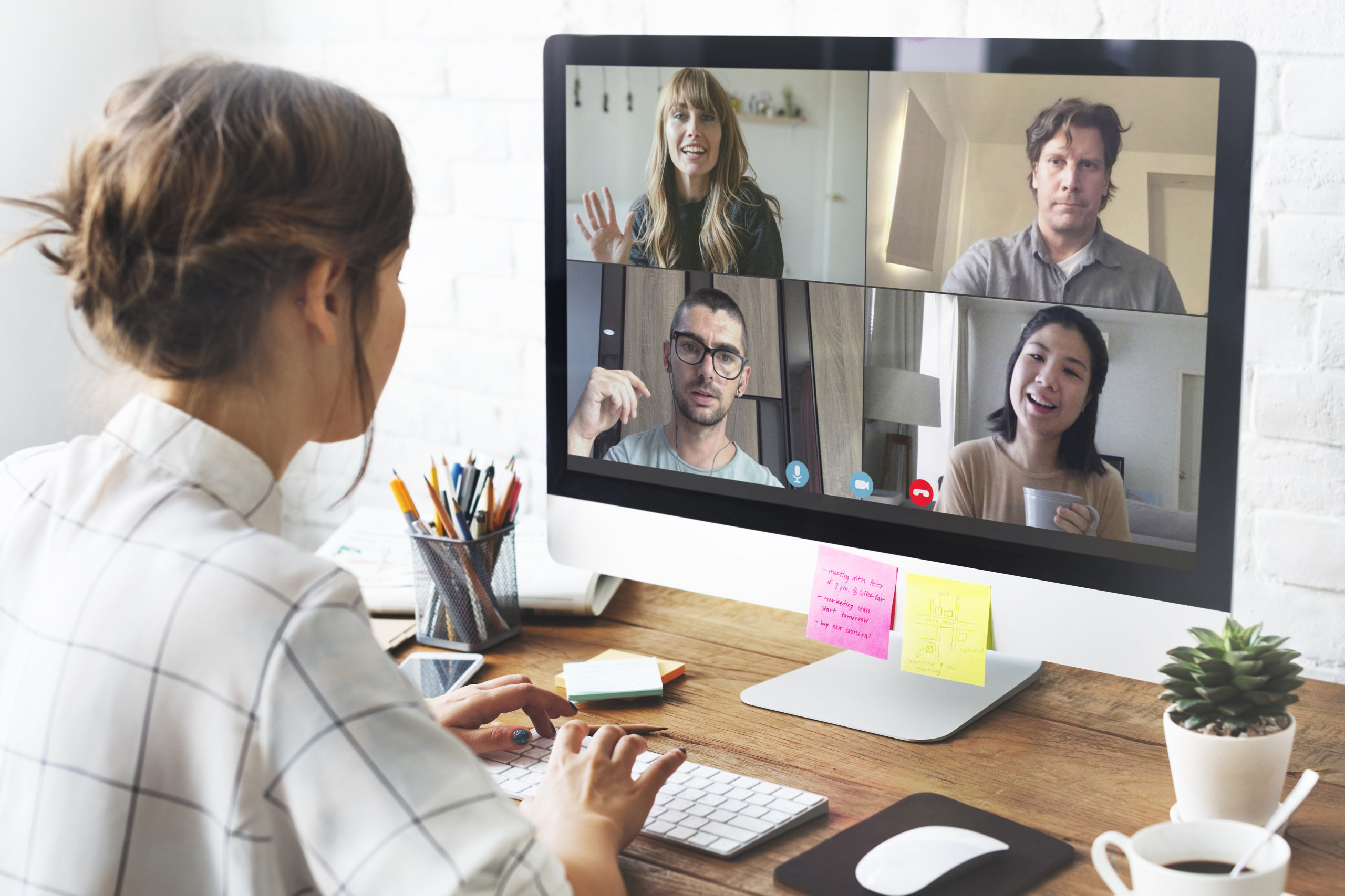 The Best Free Zoom Backgrounds to Make Your Video Conferencing