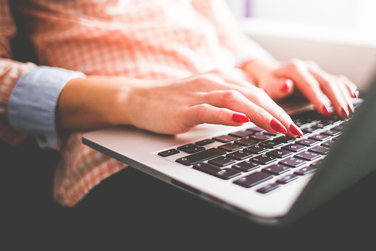 The 5 Best Jasper AI Alternatives for AI Copywriting (Free and Paid)