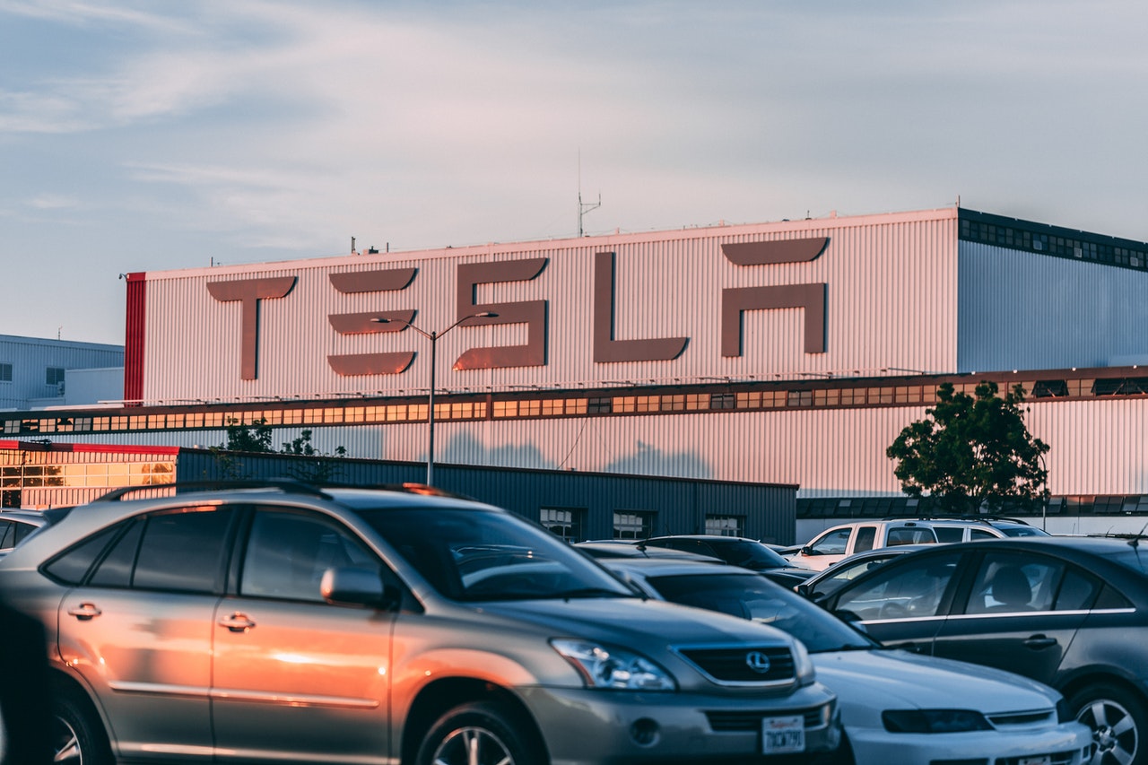 tesla-branding-guidelines