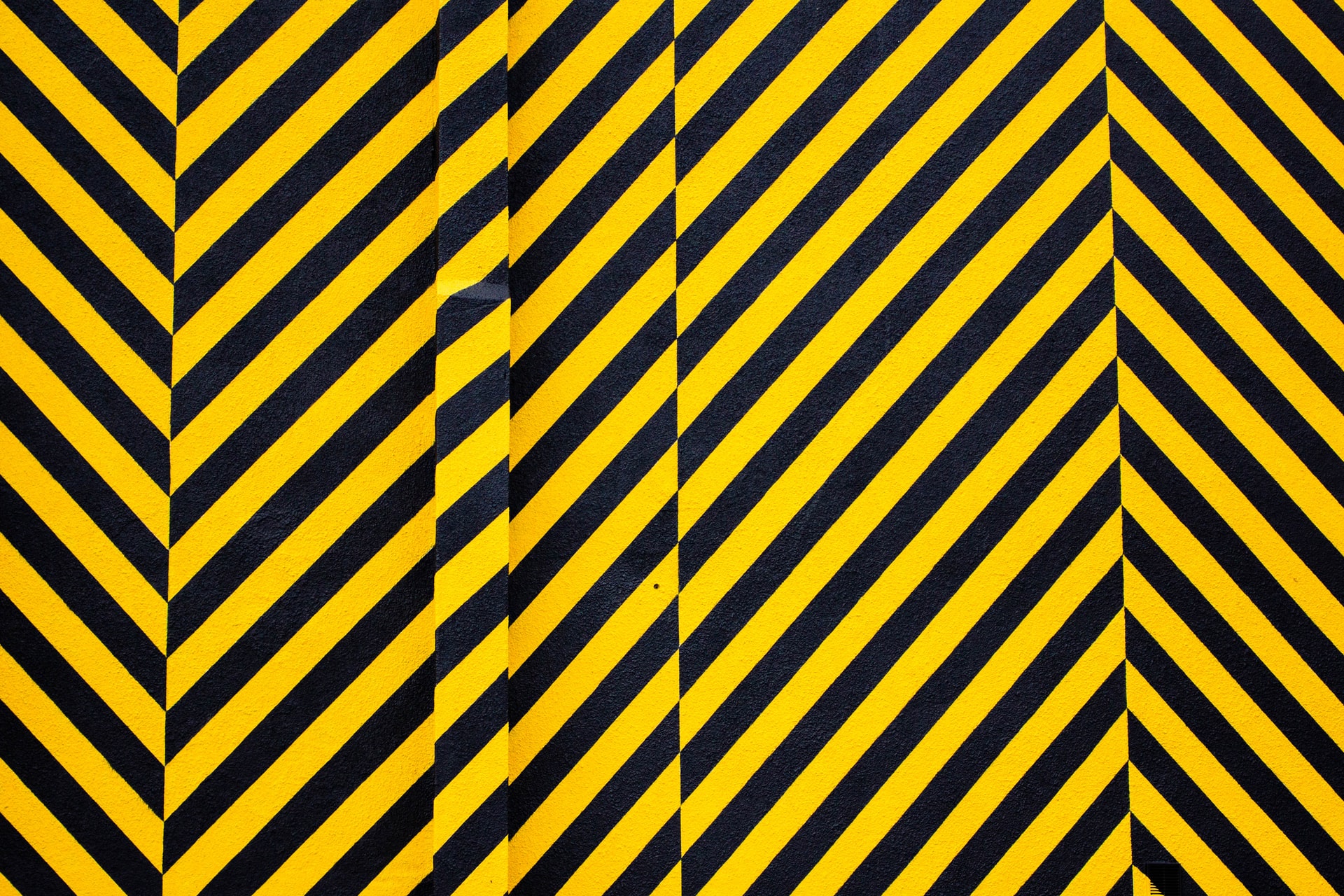 The Color Psychology Behind Using Black & Yellow In Branding The Color Psychology Behind Using Black & Yellow In Branding